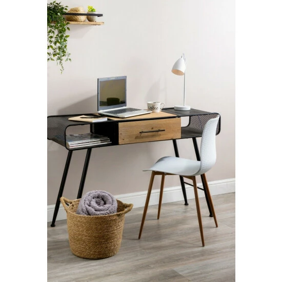 BHS Lighting Sian Task Table Lamp For Unisex 4 BHS Lighting Sian Task Table Lamp For Unisex - Image 4