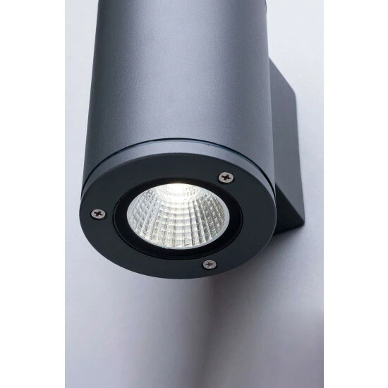 BHS Lighting Taylor Wall Light For Unisex 3 BHS Lighting Taylor Wall Light For Unisex - Image 3