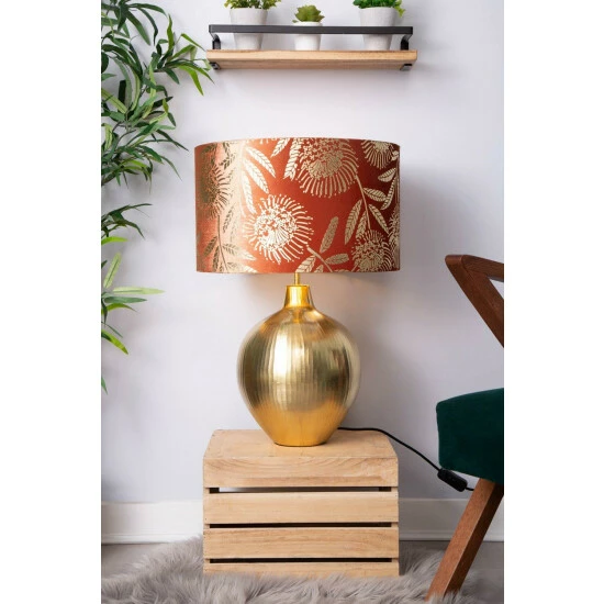 BHS Lighting Mica Table Lamp For Unisex 4 BHS Lighting Mica Table Lamp For Unisex - Image 4