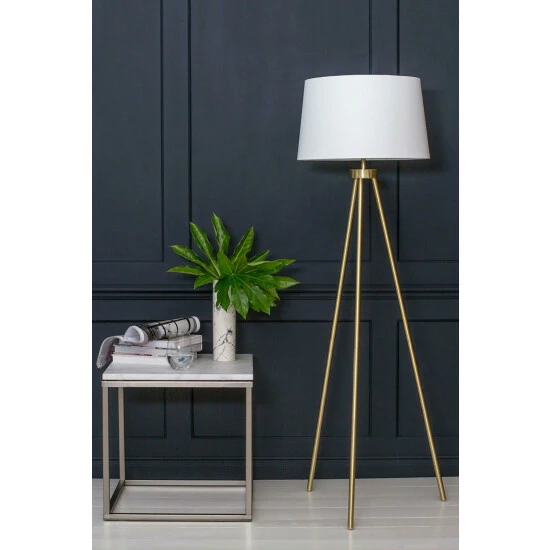 BHS Lighting Tristan Floor Lamp For Unisex 3 BHS Lighting Tristan Floor Lamp For Unisex - Image 3