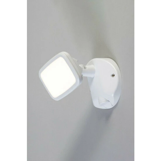 BHS Lighting Single Wilson Flood Light For Unisex 1 BHS Lighting Single Wilson Flood Light For Unisex