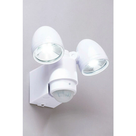 BHS Lighting Orion Spotlight With Sensor For Unisex 1 BHS Lighting Orion Spotlight With Sensor For Unisex