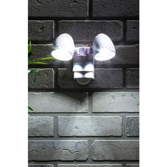 BHS Lighting Orion Spotlight With Sensor For Unisex 4 BHS Lighting Orion Spotlight With Sensor For Unisex - Image 4