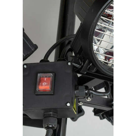 BHS Lighting 1800W 4 Lamp Parasol Radiant Heater For Unisex 3 BHS Lighting 1800W 4 Lamp Parasol Radiant Heater For Unisex - Image 3