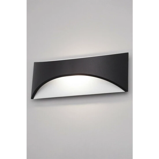 BHS Lighting 11W Draco Wall Light For Unisex 1 BHS Lighting 11W Draco Wall Light For Unisex