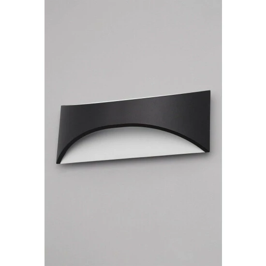 BHS Lighting 11W Draco Wall Light For Unisex 2 BHS Lighting 11W Draco Wall Light For Unisex - Image 2