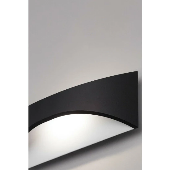 BHS Lighting 11W Draco Wall Light For Unisex 3 BHS Lighting 11W Draco Wall Light For Unisex - Image 3