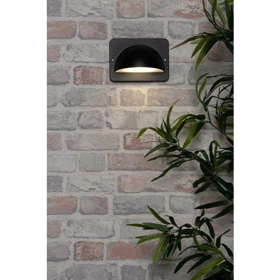 BHS Lighting Jude Wall Light For Unisex 4 BHS Lighting Jude Wall Light For Unisex - Image 4