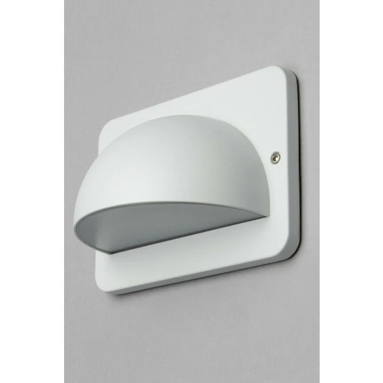BHS Lighting Jude Wall Light For Unisex 2 BHS Lighting Jude Wall Light For Unisex - Image 2