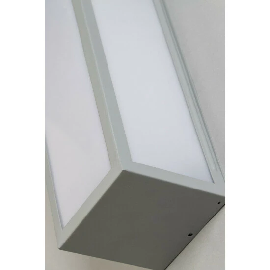 BHS Lighting Greyson Wall Light For Unisex 3 BHS Lighting Greyson Wall Light For Unisex - Image 3