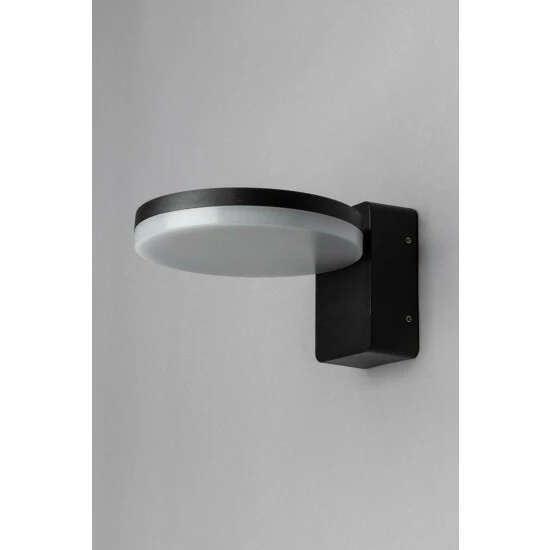BHS Lighting Huck Wall Light For Unisex 2 BHS Lighting Huck Wall Light For Unisex - Image 2