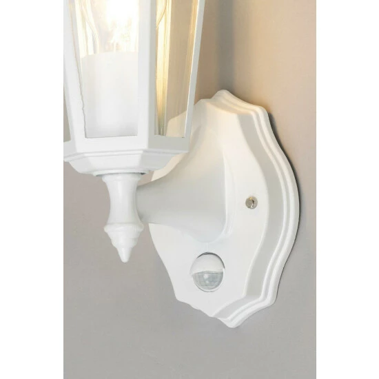 BHS Lighting Reeta Wall Light For Unisex 3 BHS Lighting Reeta Wall Light For Unisex - Image 3