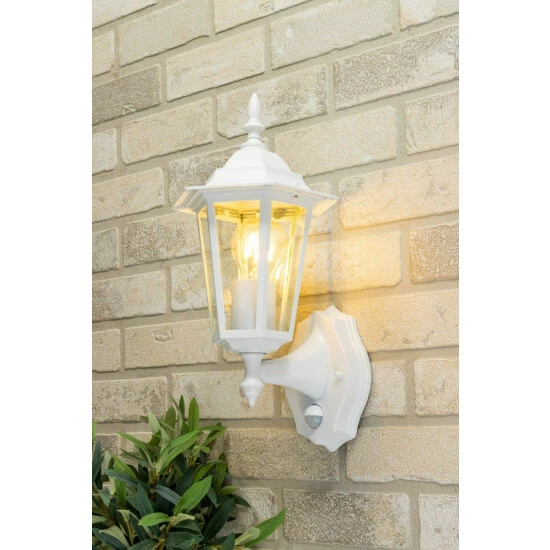 BHS Lighting Reeta Wall Light For Unisex 4 BHS Lighting Reeta Wall Light For Unisex - Image 4