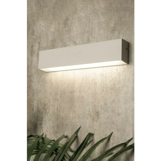 BHS Lighting Easton Wall Light For Unisex 4 BHS Lighting Easton Wall Light For Unisex - Image 4