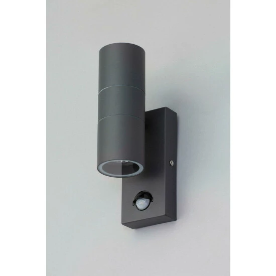 BHS Lighting Jared Wall Light With Sensor For Unisex 2 BHS Lighting Jared Wall Light With Sensor For Unisex - Image 2