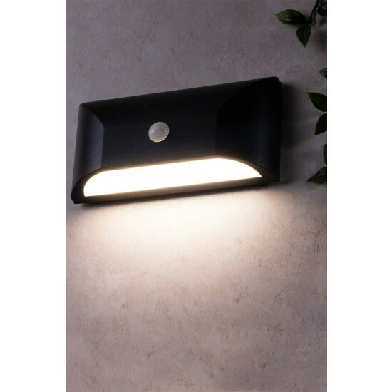 BHS Lighting Cava Wall Light With Sensor For Unisex 4 BHS Lighting Cava Wall Light With Sensor For Unisex - Image 4